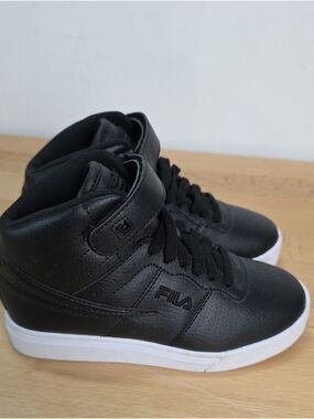 Fila Kids' High-Top Sneakers in Black